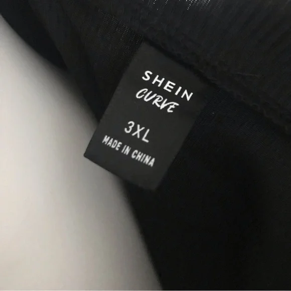 Sexy lace up tshirt - Picture 6 of 6